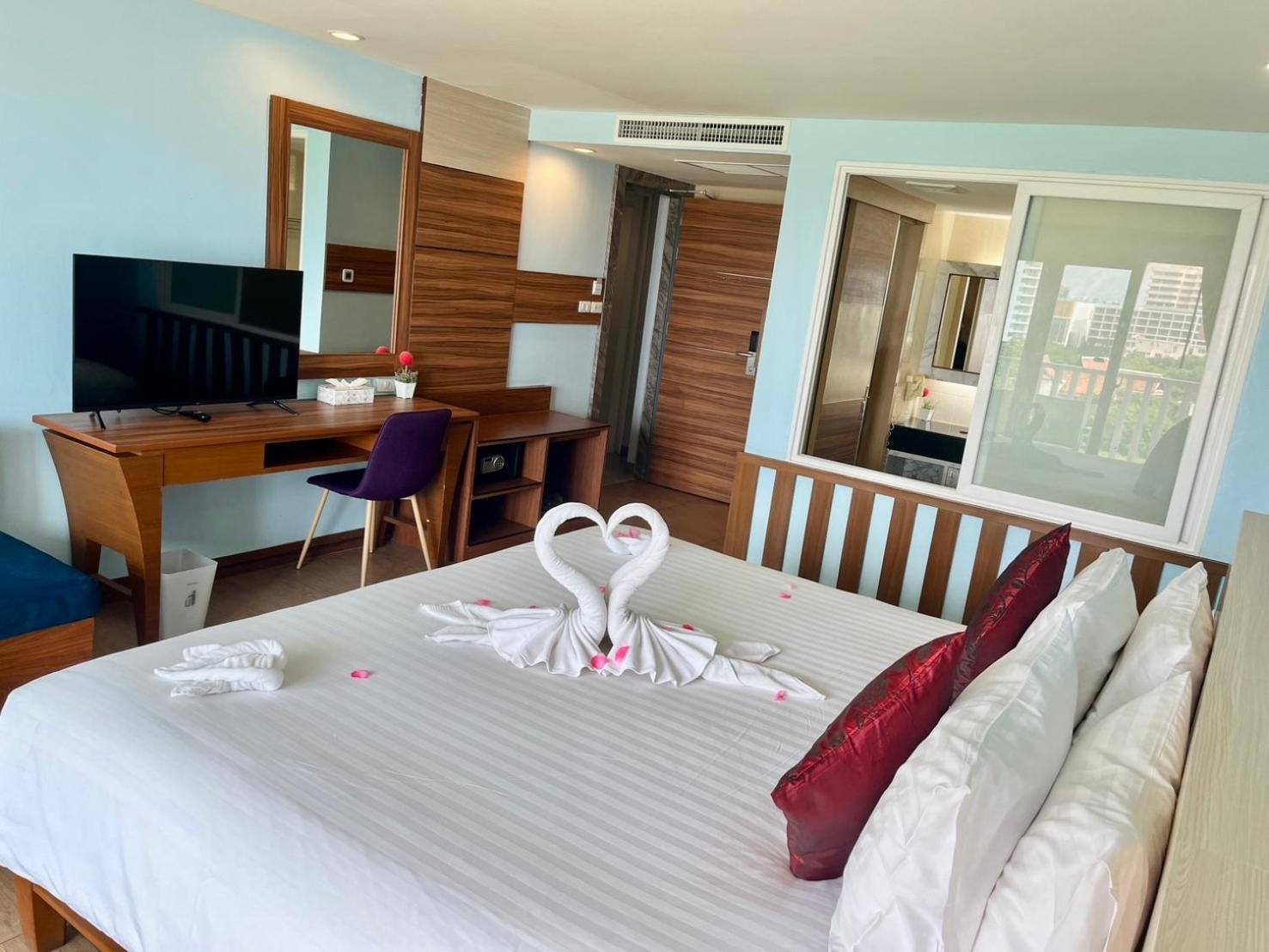 Saisawan Beach Resort Na Chom Thian Bagian luar foto